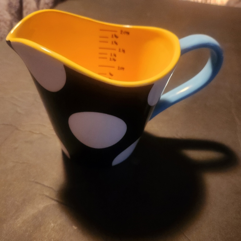 Rare Coton Colors Dot Colorblock 2 Cup Measuring Cup
